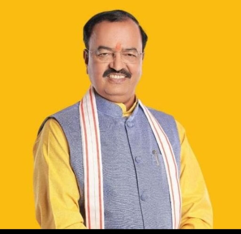 प्रधानमंत्री ग्राम सड़क योजना में लापरवाही पर कड़ी कार्रवाई : उप मुख्यमंत्री केशव प्रसाद मौर्य