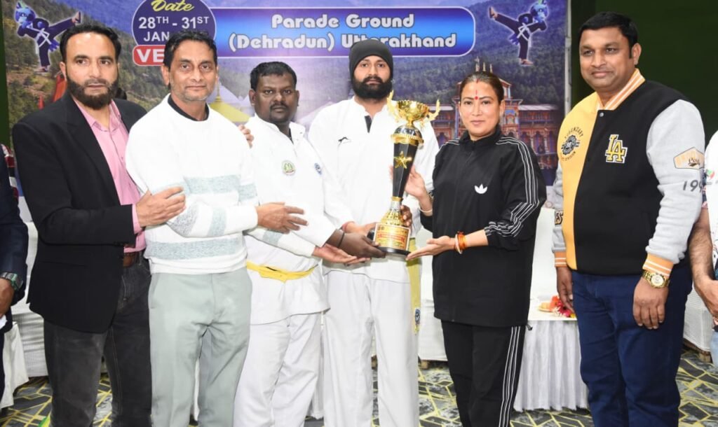 नेशनल पेंचक सिलाट चैंपियनशिप के विजेताओं को खेल मंत्री रेखा आर्या ने किया सम्मानित