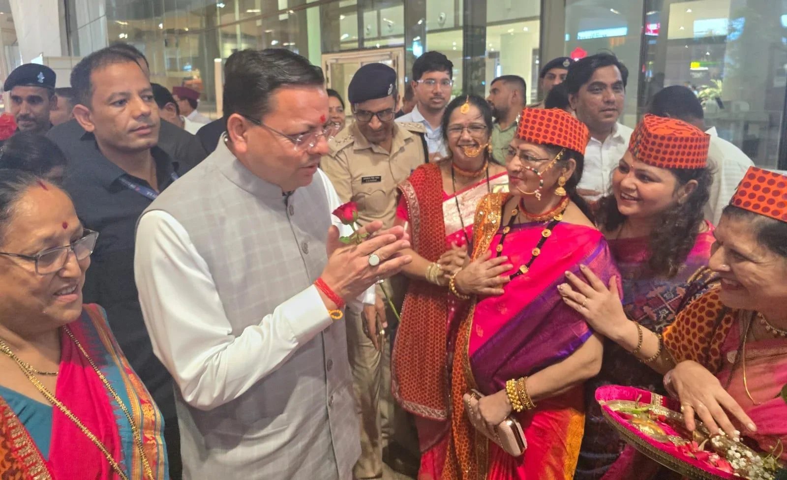 मुख्यमंत्री धामी बोले – देश-दुनिया में बसे उत्तराखंडवासी राज्य के सबसे बड़े सांस्कृतिक दूत और ब्रांड एंबेसडर